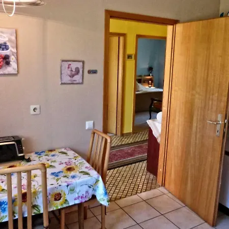 Petersen - Gastfreundschaft Im Hohen Norden * Grossenwiehe